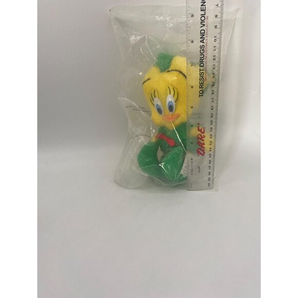 Vintage 1992 McDonald's Looney Tunes Tweety Bird Christmas Plush Toy Sealed - Picture 2 of 5